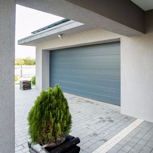 garage door contractor 